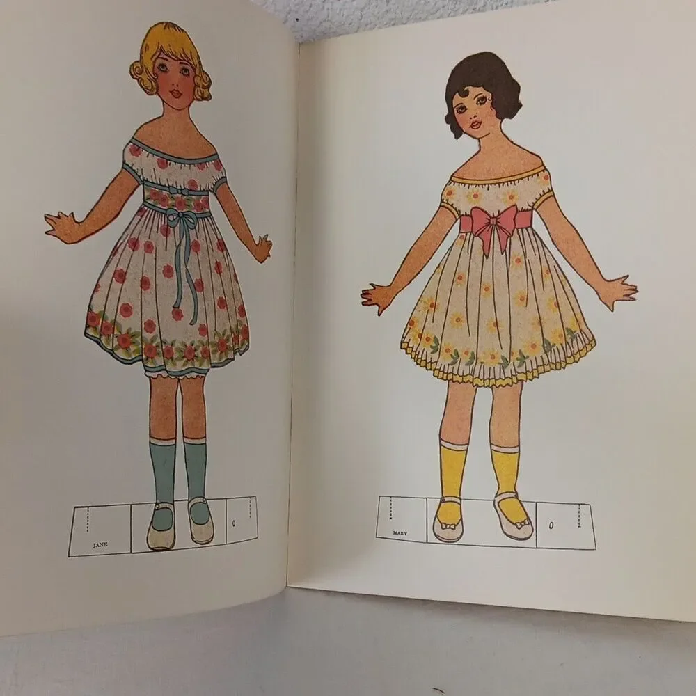 Vintage  Antique Paper Dolls 1915-1920 Edited by Arnold Arnold Uncut Full Color